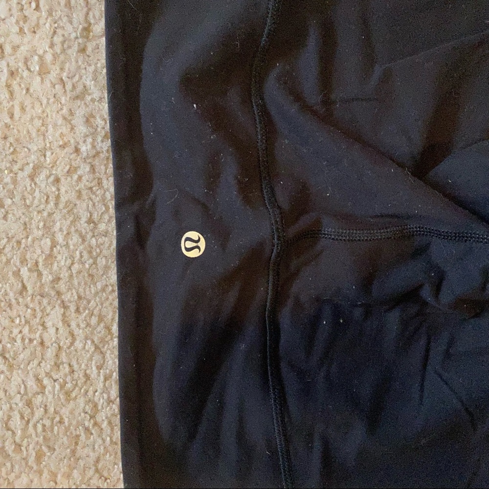 Black Lululemon Wonder Under - image 3